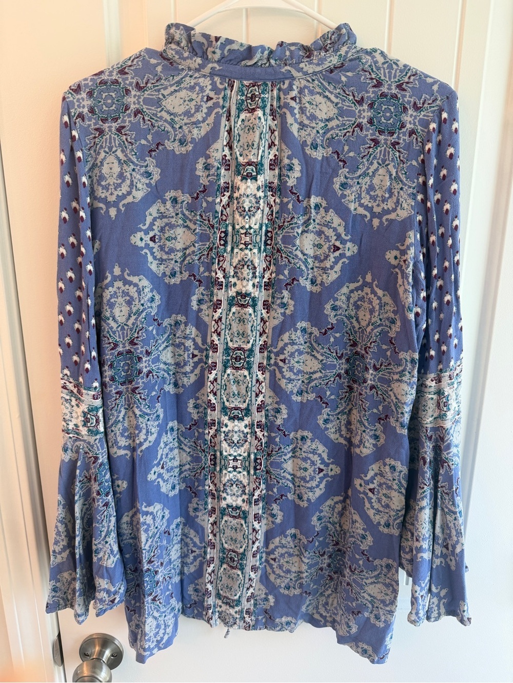 Free People Magic Mystery Bohemian Bell Sleeve Tie-Neck Rayon Tunic Size Small - Picture 7 of 10